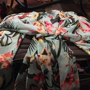 Cacique floral robe